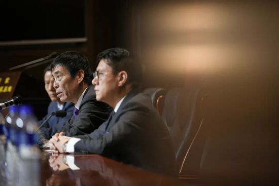 男生和女生一起操操操
