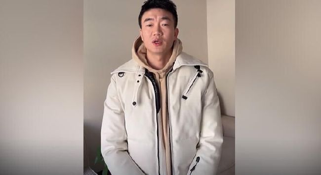 朋友妻子是个野蛮的家庭教师