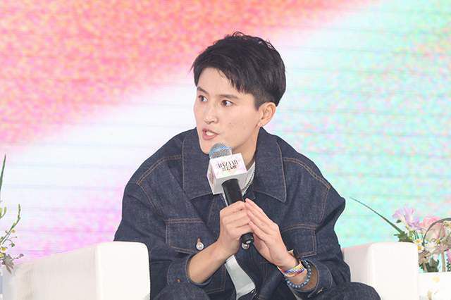 国产成人精品久久二区二区