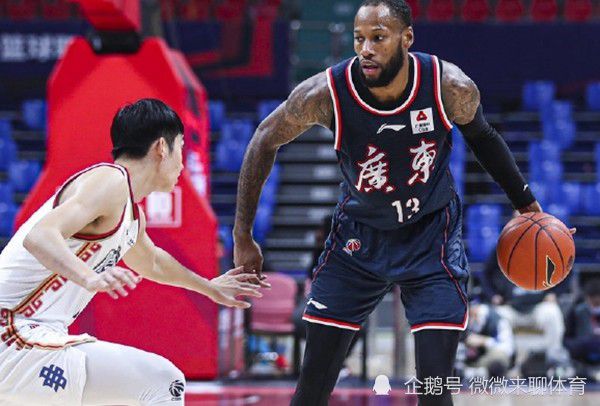 亚洲欧美小视频